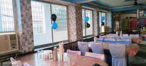 Hotel New Gurudeo Basera And Family Restaurant