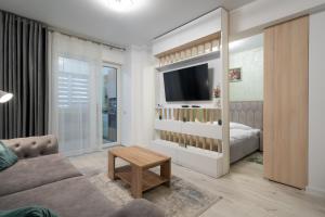 Central Residence Apartment 217