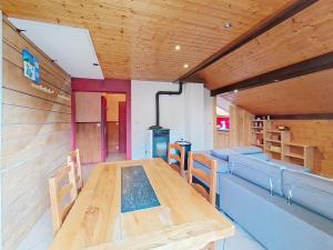 SOUS LE CRET SC1 TELECABINE & CENTER 6 Pers