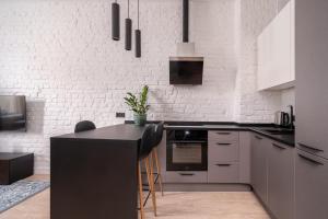 City Center Hideaway Apartments - By Innorental