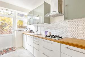 Serene 1BR with Garden in Leafy Finchley