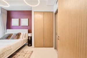 FAM Living - 2 Bedroom Aykon City Dubai