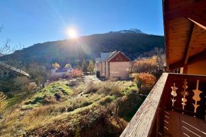 Charming and bright cottage in Briançon