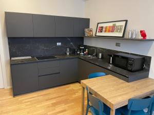 Modern flat Historical Center Colonne San Lorenzo Navigli