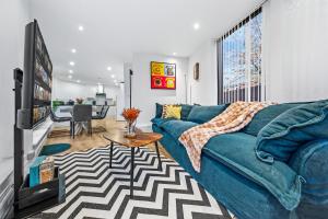 Bright 4BR Architectural Property With Games Room, Parking &Ideal For Workers Groups And Contractors