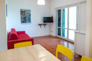 N106 - Numana, villetta con giardino