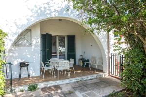 N106 - Numana, villetta con giardino