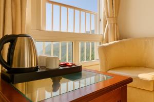 Hotel Samrat - On Mall Road