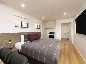 Breakfree Port Pirie