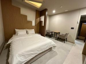 계룡 호텔 스테이318