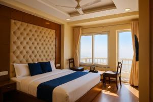 Hotel Samrat - On Mall Road