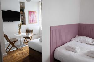 DA-3-TURENNE-BM near Place des Vosges