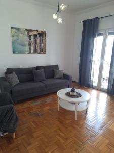 Cozy Plaka Apartment