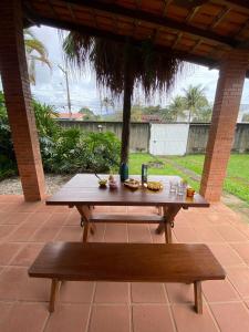 Casa com jardim no Itaguá a 2min da orla