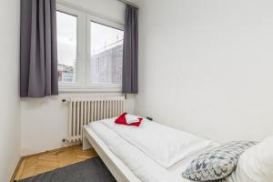 New Design Apartment by Gozsdu Court