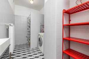 New Design Apartment by Gozsdu Court