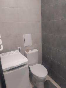 Квартира у новобудові,неподалік центру,звітні документи