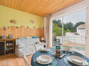 400m de la plage, appartement avec piscine