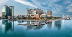 Beach Rotana – All Suites