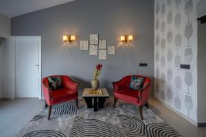 amã Stays & Trails - Holland House , Nashik