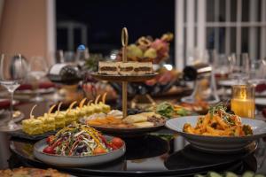 amã Stays & Trails - Holland House , Nashik