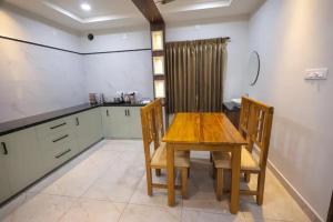 YKHOMES Luxury & Comfort Stay