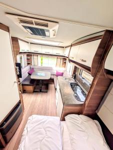 Mietwohnwagen 23 Small