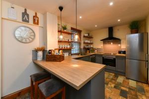 3 Bed in Rhossili oc-f33389