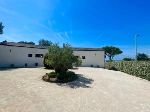 LESCALE COTE BLEUE VILLA & Spa Classée 4 Étoiles