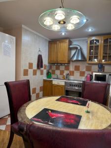 Воскресенская 12 Пассаж Цум