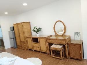 Vintage style Jomtiean355