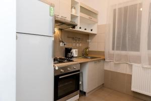 FLH - The French Cottage