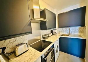 Watford Flat Near London