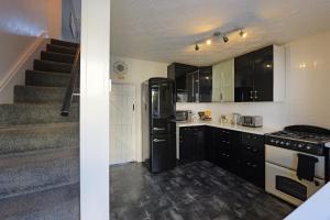 4 bed charming, Family-friendly cottage 1694