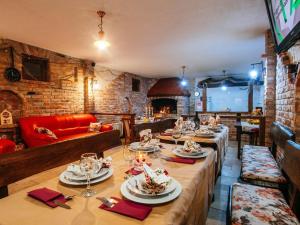 MY DALMATIA - Holiday home Jucinovi Dvori with private pool and sauna