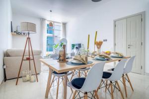 Frank Porter - Polo Residence C5