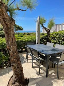 Le Cosy - T4 avec terrasse privée, Face à la mer avec parking et wifi