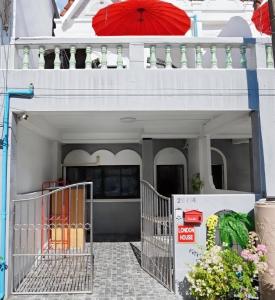 London House Phuket
