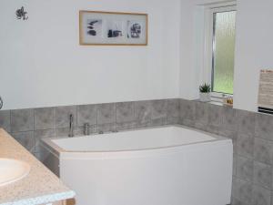 6 person holiday home in Løkken