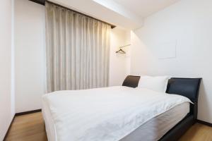 Just a short walk 黒門市場1min 道頓堀 心斎橋 Glico Sign 黒門市場 Guesthouse 義の居