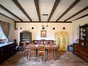 Entire House @Saschiz 130