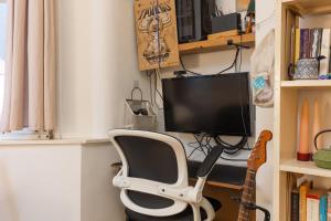 New! Charming 1BR Flat near Brixton Market and Tube