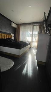 Golden Pearl of Luxury - Burgas