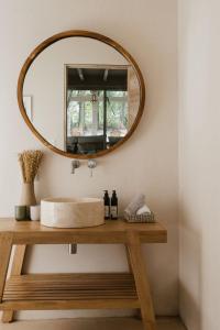 Gorgeous beachfront villa with private pool