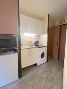 Charmant T2 pour 4 personnes terrasse vue mer, ascenseur - 4CASI402 Charming one bedroom apartment