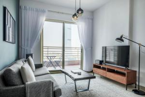 Blueground Icon Tower city view gym parking DXB-1332