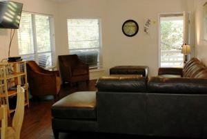 Spacious Cabin Rental Overlooking the Guadalupe River near Austin, Texas