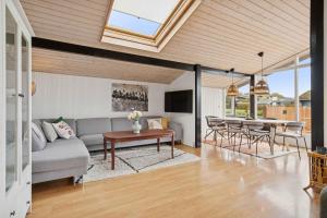 Lovely Bright Cottage Near Karrebæksminde