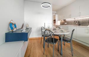 Cozy Apartment In Oostende