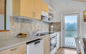 Lovely Home In Hanstholm With Private Swimming Pool, Can Be Inside Or Outside